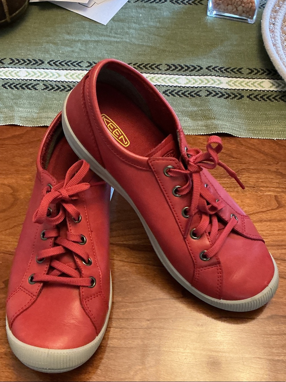 KEEN Lorelai Women's Red Leather Sneakers
